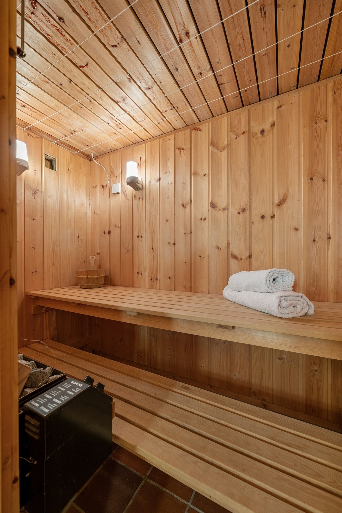 Fra badet er det inngang til badstue. Galleribilde