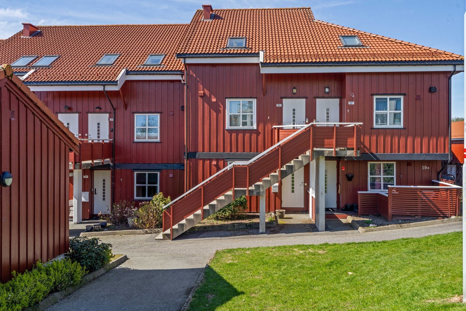 Mats Sandstøl v/Krogsveen eiendom har gleden av å presentere Dusaviksvingen 19A. Foto: Martin Nordbø Galleribilde