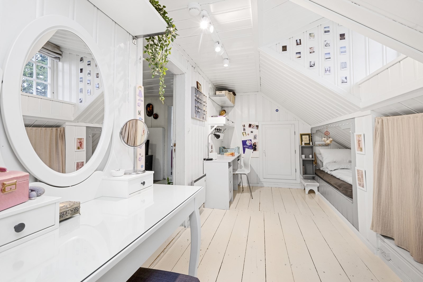 Hyggelig barnerom Galleribilde