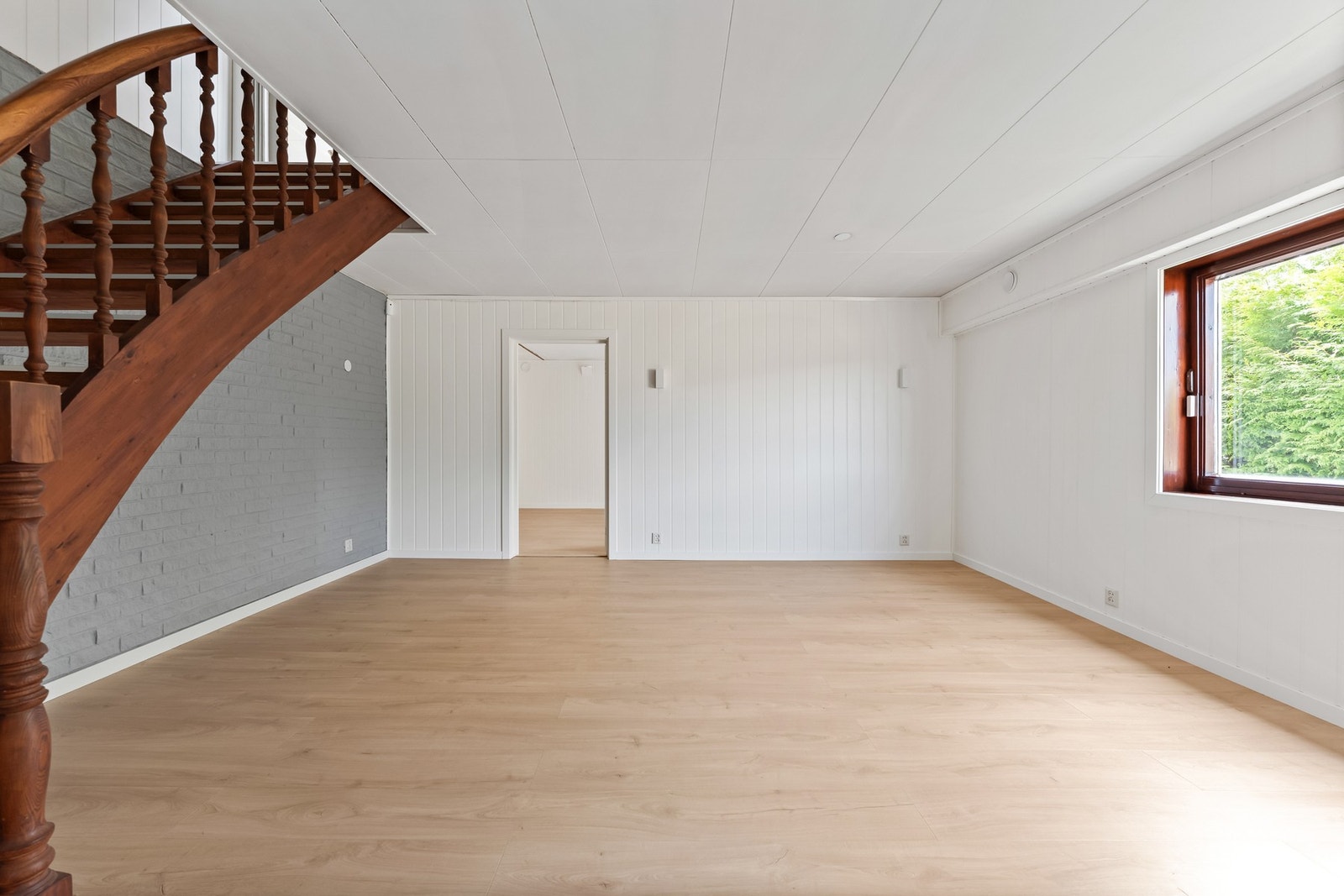 Oppholdsrom med god størrelse og flere bruksmuligheter. Galleribilde