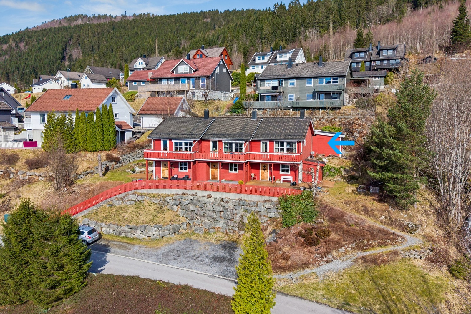 EiendomsMegler1 ved Martin Grodås Alnes har gleden av å presentere Mosevegen 2A! Foto av Svein Olav Humberset v/EFKT Galleribilde