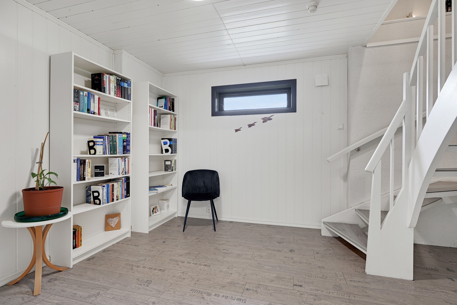 Pen trapp som leder opp til hovedetasjen Galleribilde