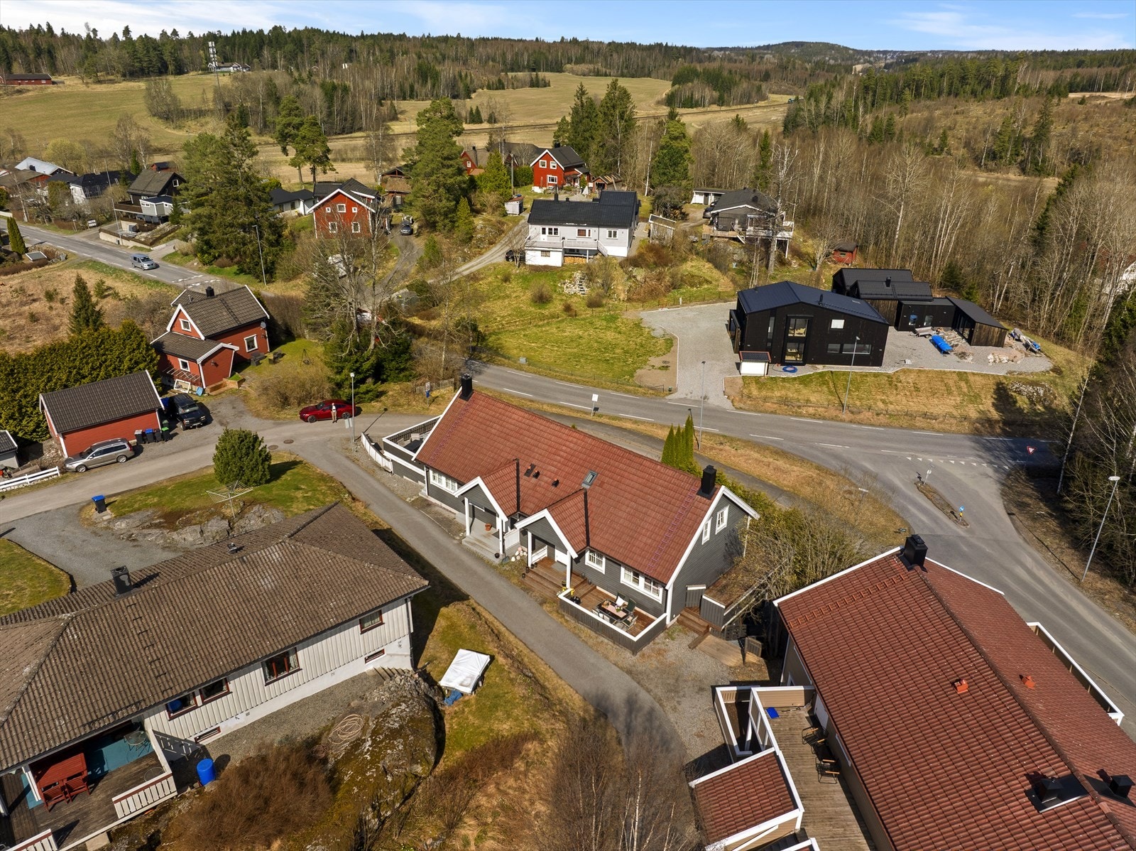 Boligen ligger i Sole skog, et familievennlig og trygt nabolag i Vestby. Galleribilde