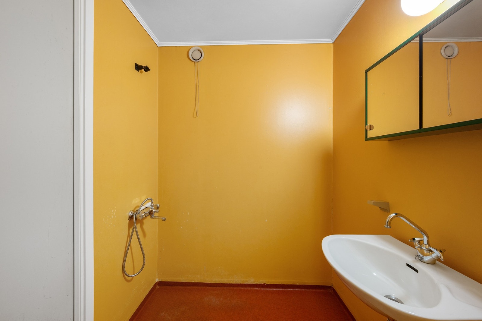 Badet holder veldig enkel standard Galleribilde