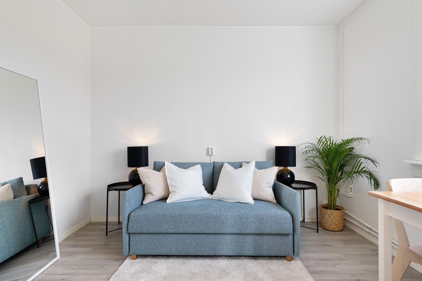 Fyring, varmtvann og fibernett 100/100Mbit er inkludert i fellesutgiftene. Galleribilde