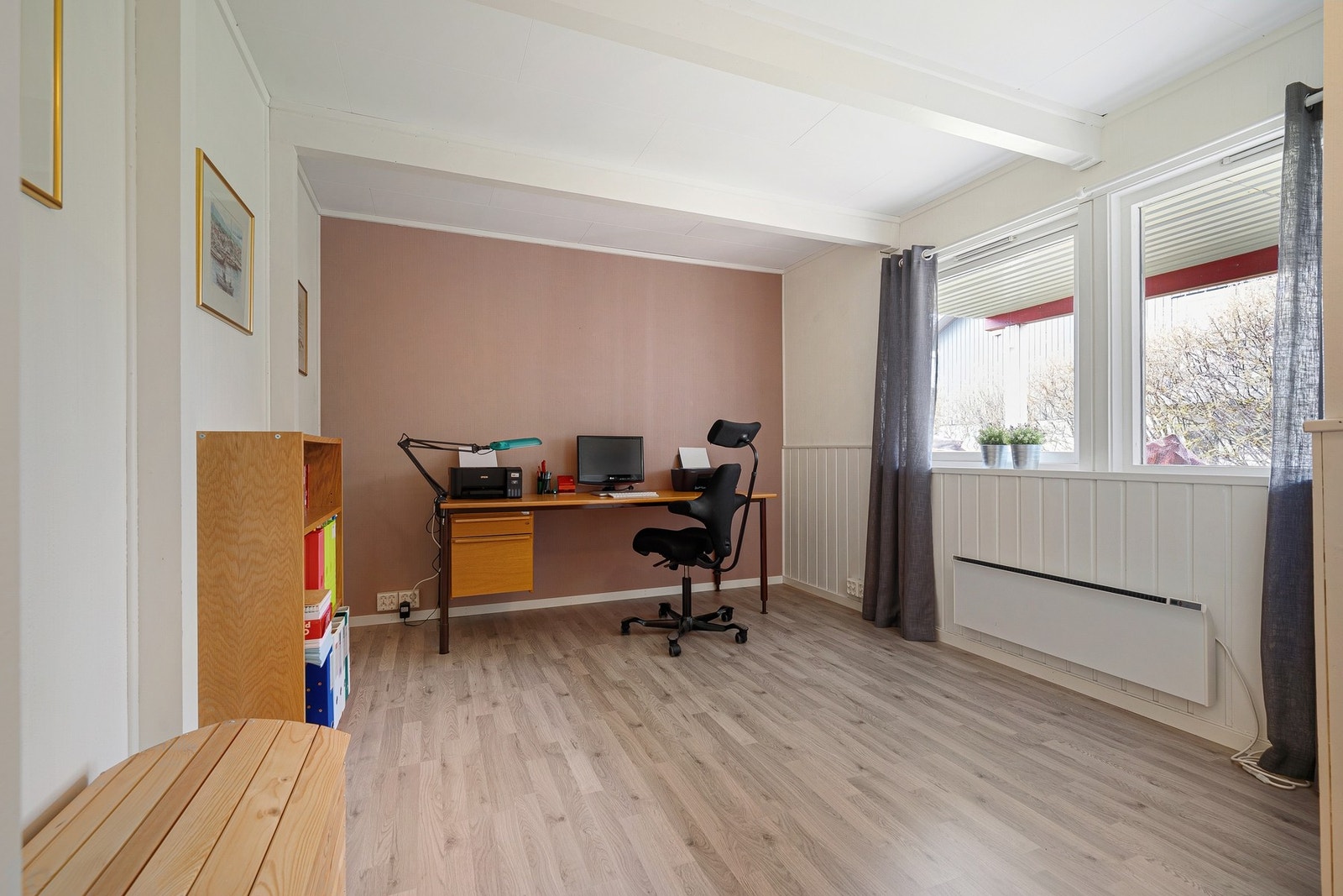 Disponibelt rom Galleribilde
