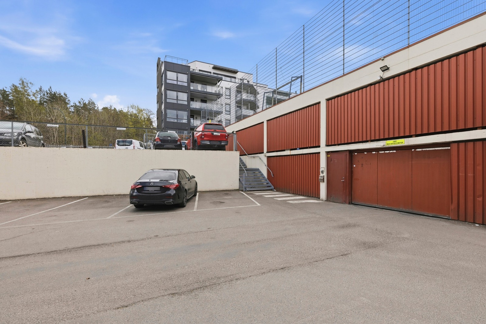 Det er mulig å leie parkeringsplass i sameiet Galleribilde