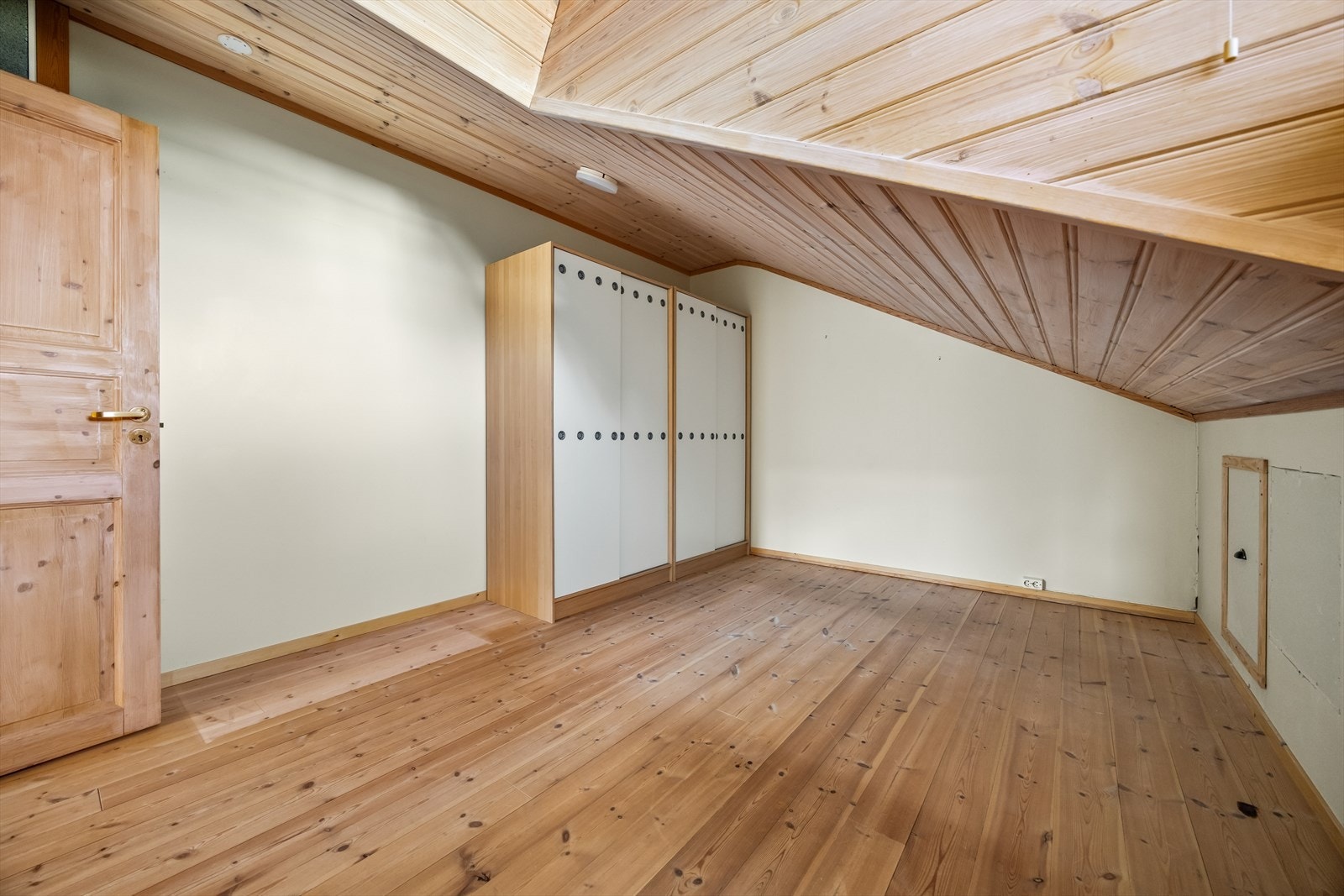 Soverom. Galleribilde