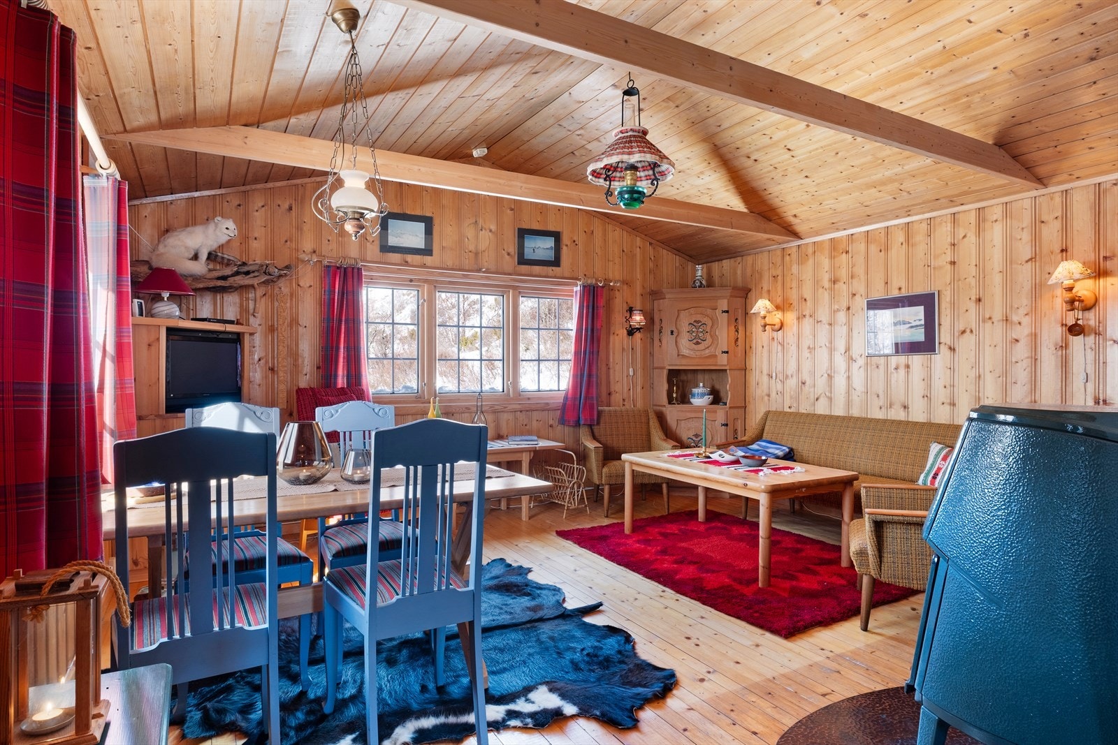 Stova kan innreiiast etter eige ønskje og behov, med fleire sitjesoner. Galleribilde