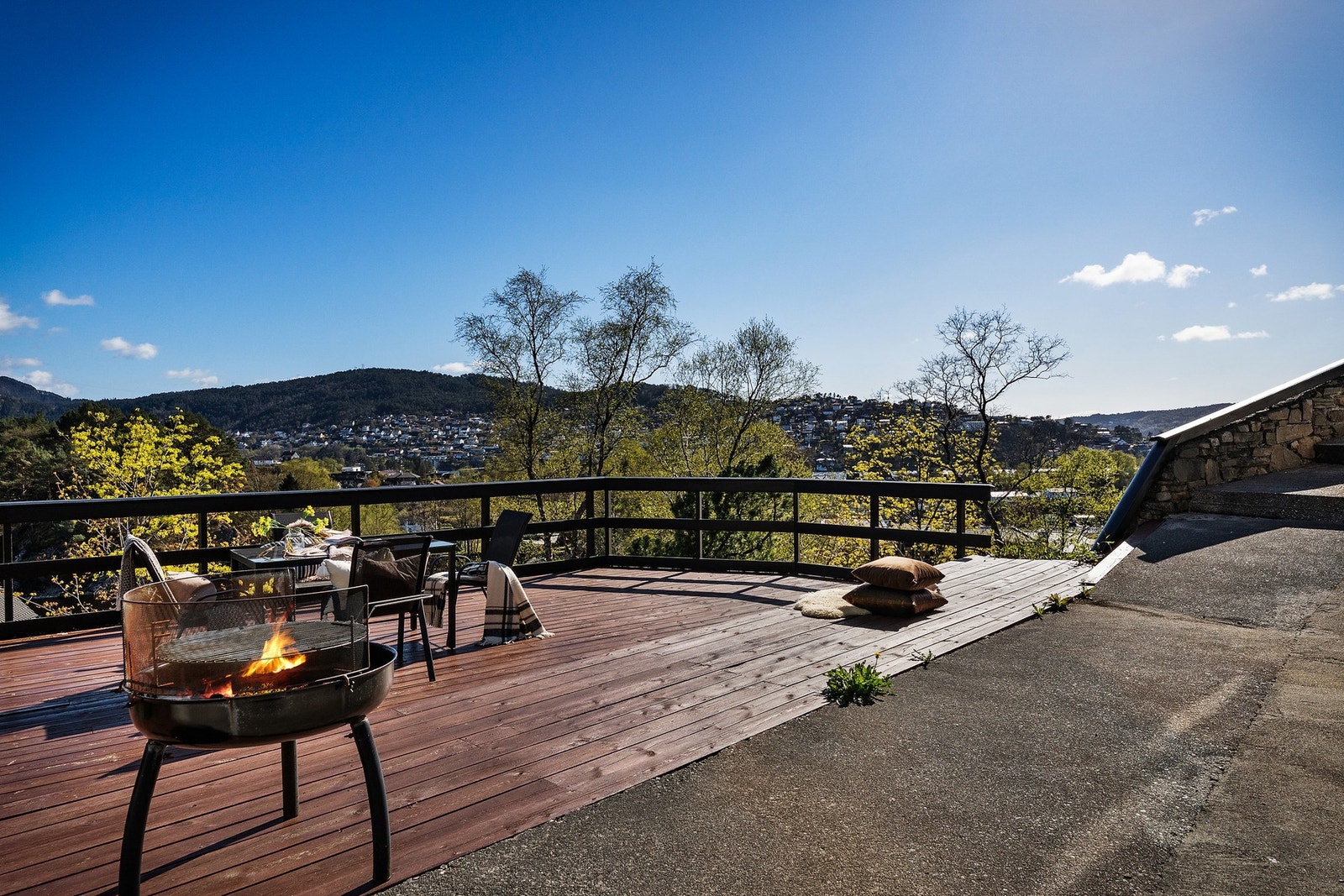 Nydelige terrassearealer Galleribilde