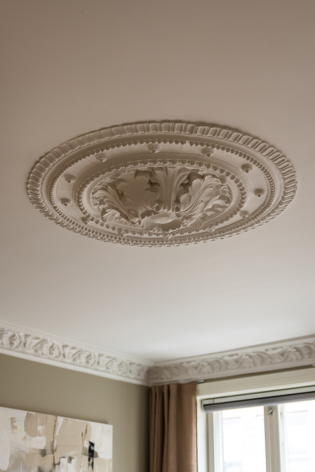 Etter rehabiliteringen av bygården ble flere av de klassiske detaljene beholdt. Galleribilde