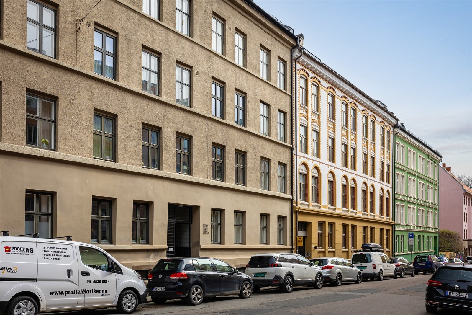Romsdalsgata 7A ligger på Øvre Grünerløkka med svært populær og attraktiv beliggenhet. Galleribilde