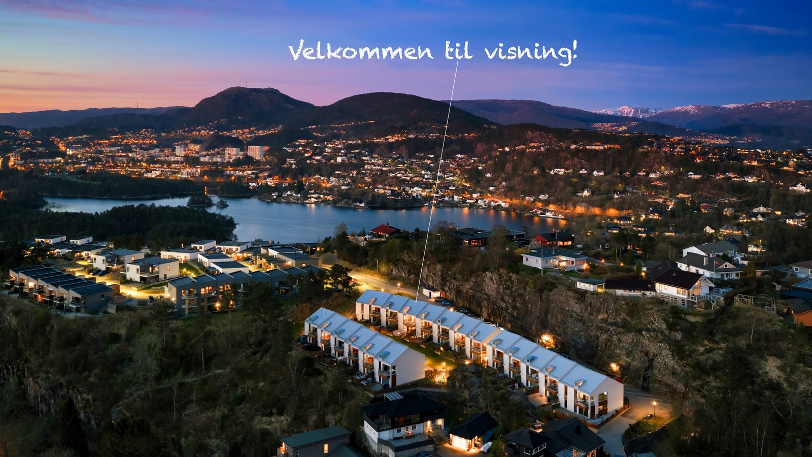 Stemningsfull belysning som gir boligene en lun atmosfære
- Velkommen til visning! Galleribilde