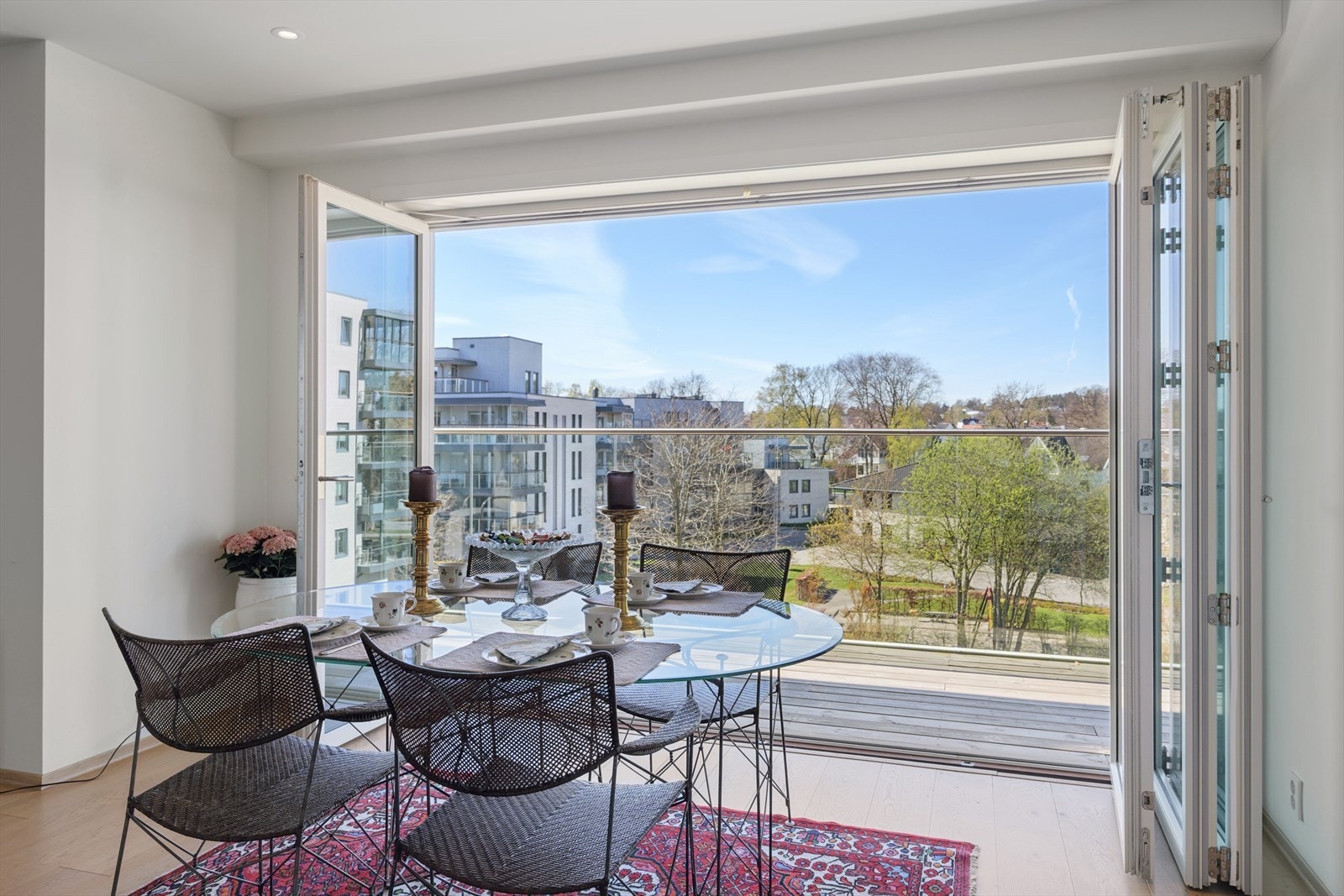 DNB Eiendom v/Elisabeth Sedivy har gleden av å presentere denne flotte leiligheten. Galleribilde