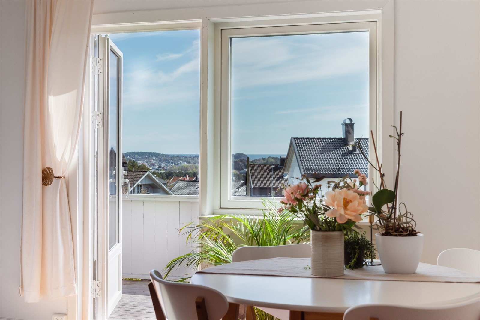 Hva med morgenkaffe´n til denne flotte utsikten? Galleribilde