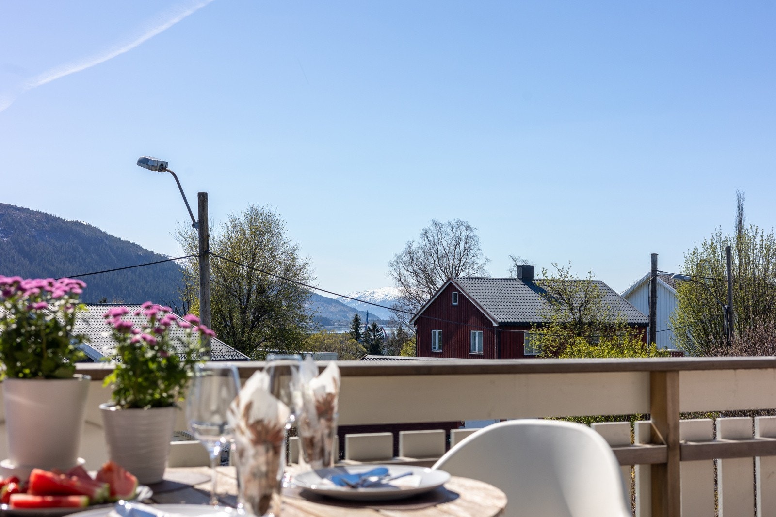 Utsikt fra terrassen i 2.etg. Galleribilde