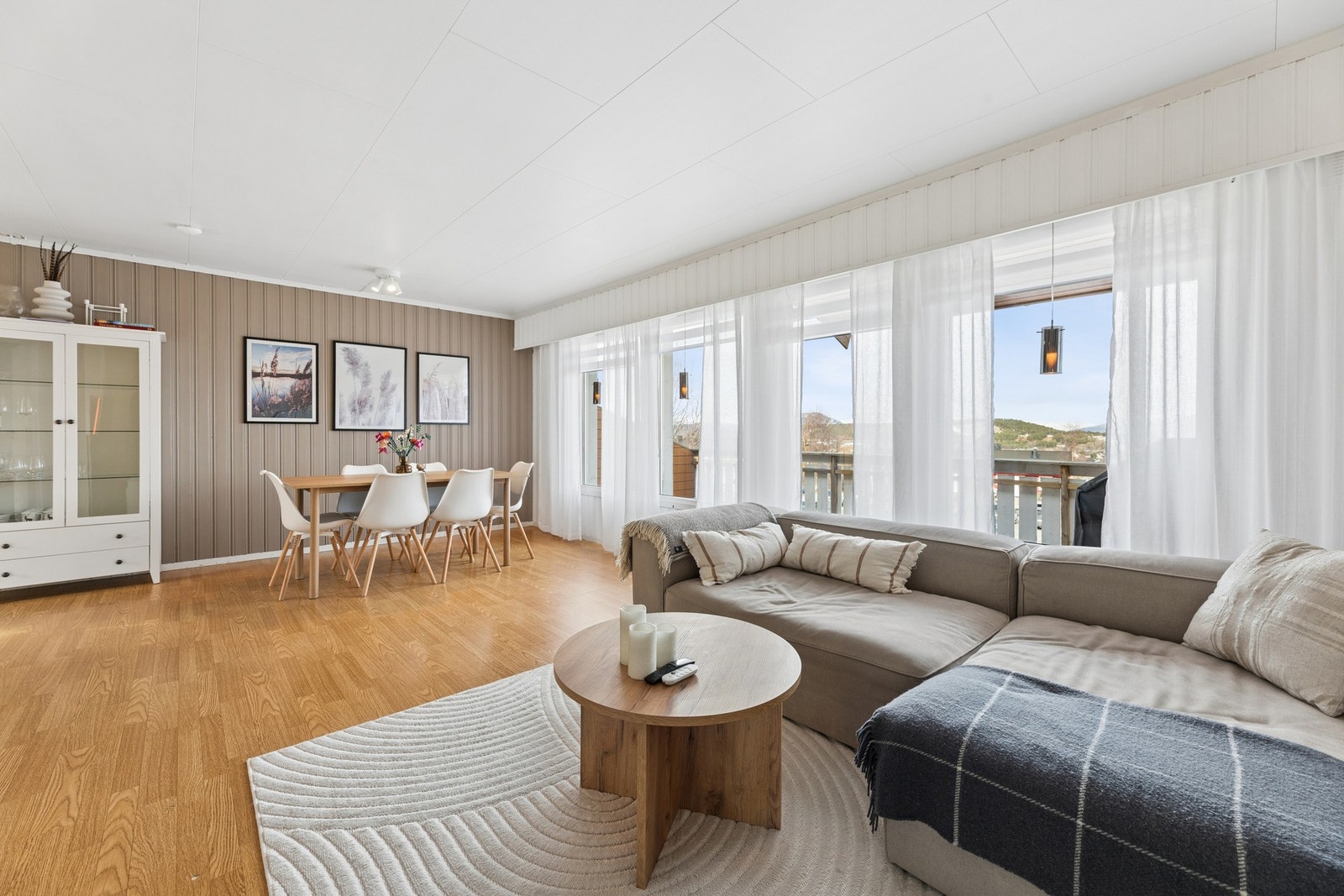 Velkommen til Kråkefotveien 1B! Galleribilde
