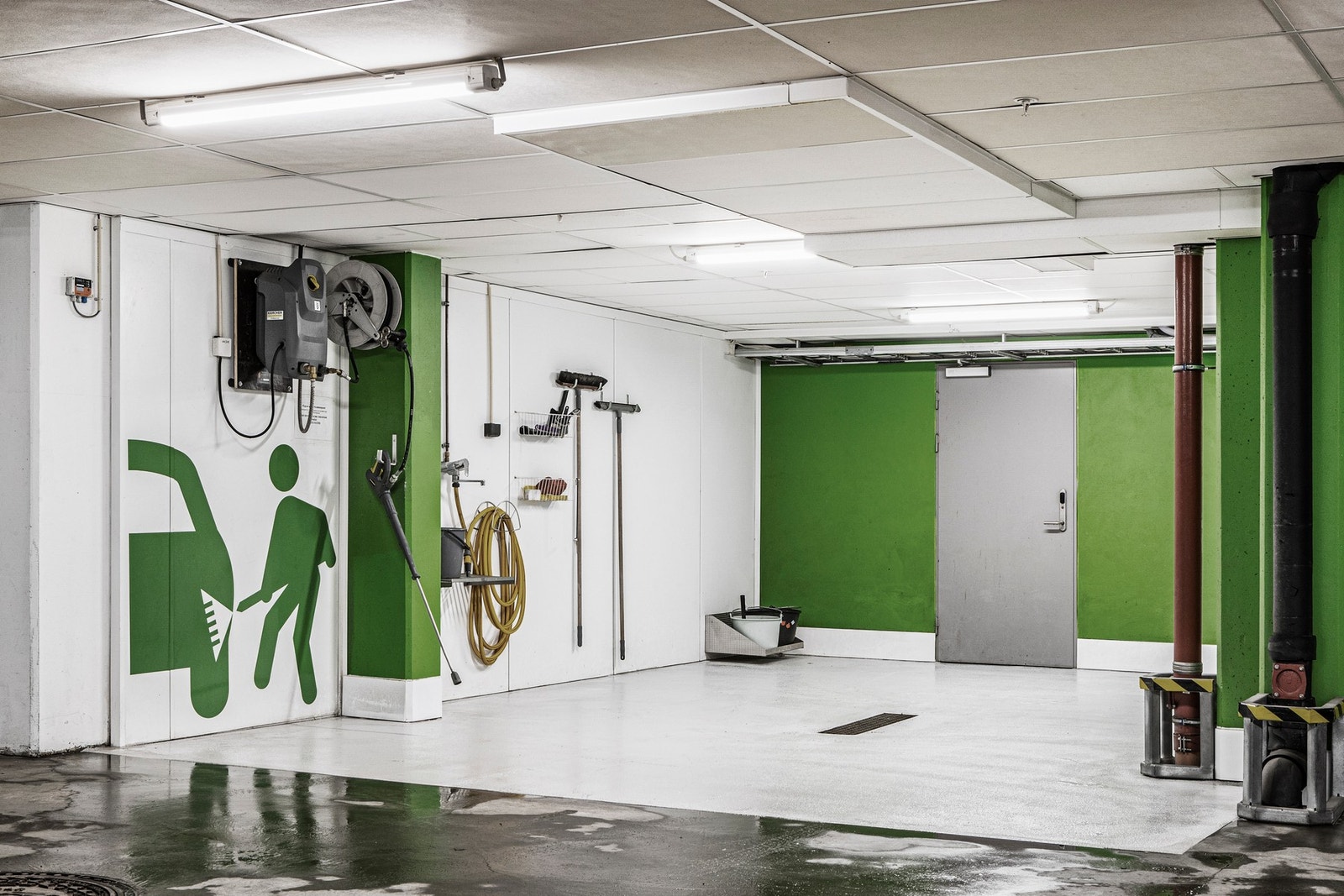 Egen vaskehall i kjeller Galleribilde