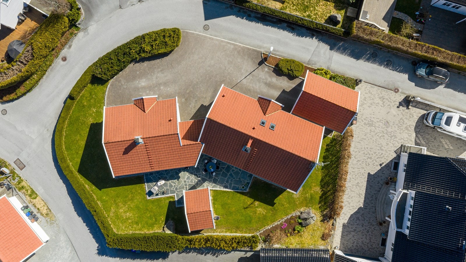 Eiendommen i fugleperspektiv Galleribilde