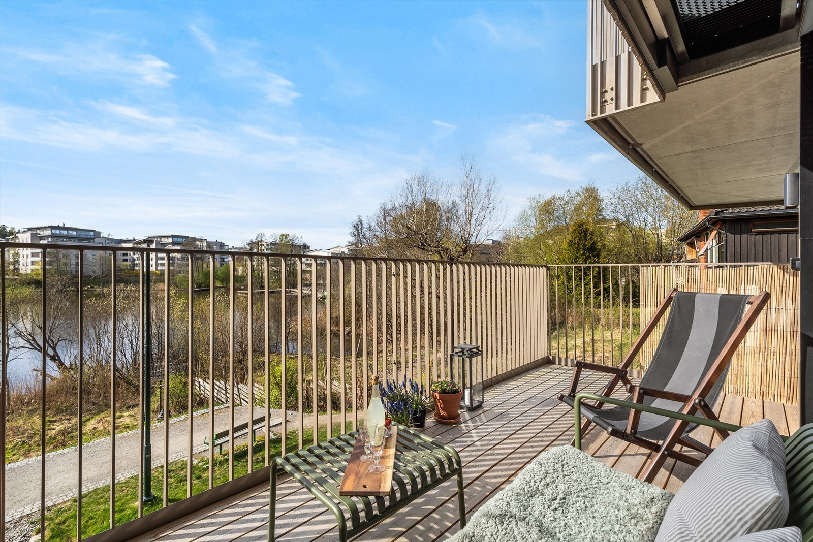 Utsikt over Kolbotnvannet Galleribilde