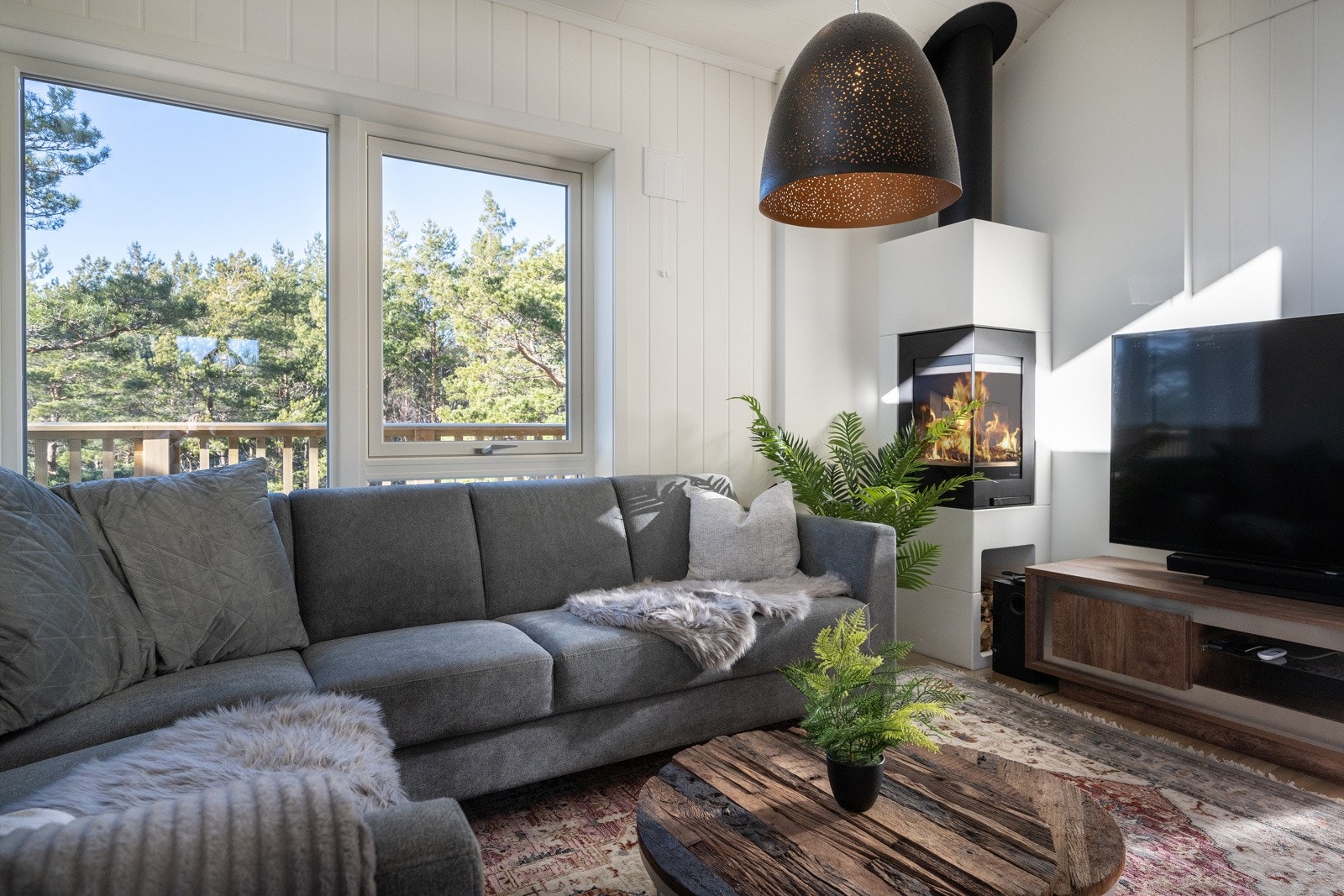 Stue - interiørbilder fra nabohytta (avvik må påregnes) Galleribilde