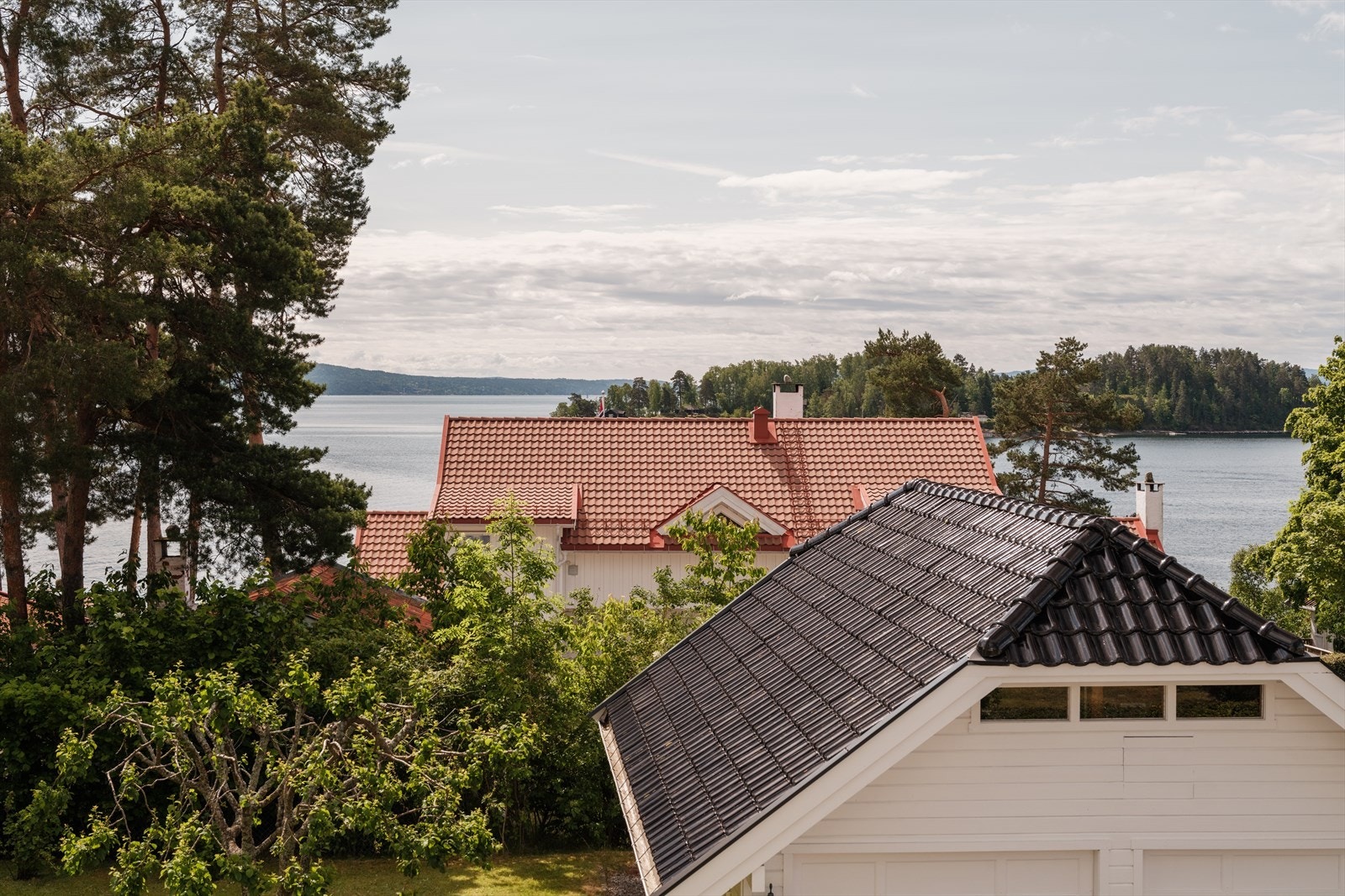 Utsikten fra balkongen til soverommene. Galleribilde