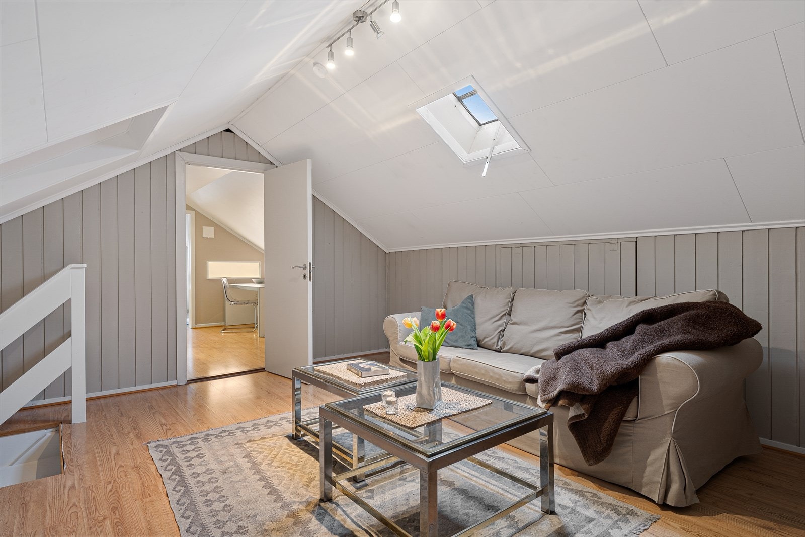 Loftstue Galleribilde