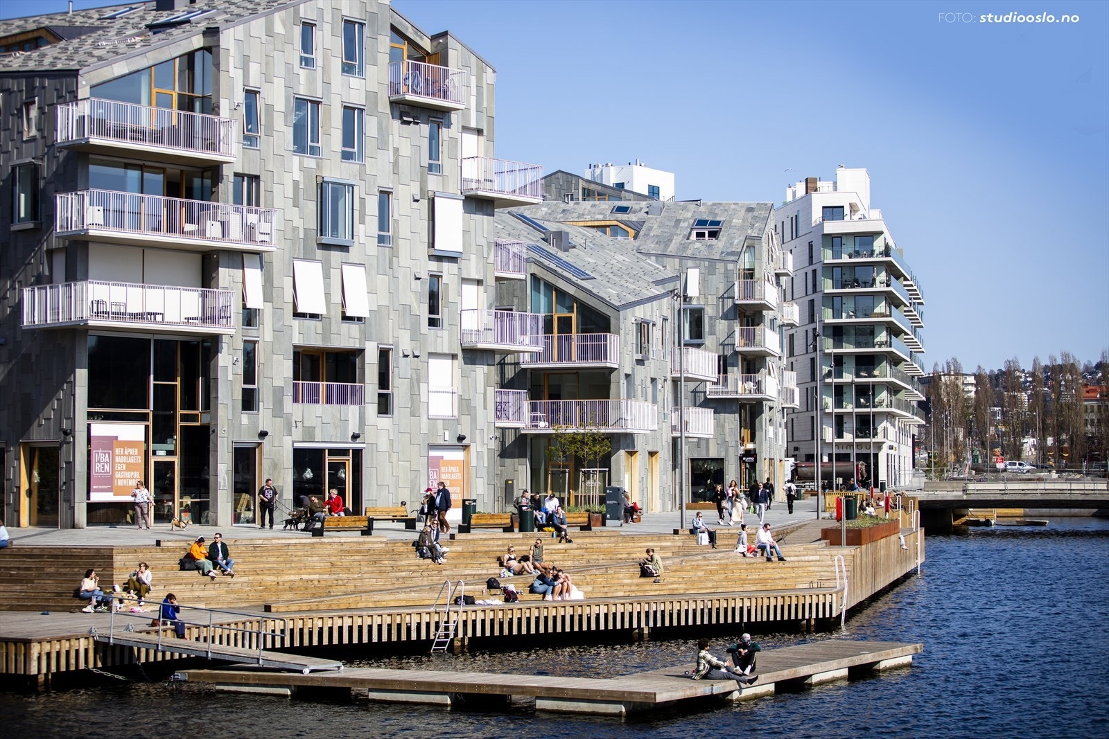 Flott beliggenhet rett ved Bjørvika - perfekt utgangspunkt for å nyte et av Oslos mest populære nabolag m/bl a bystrand og flere av byens beste restauranter Galleribilde