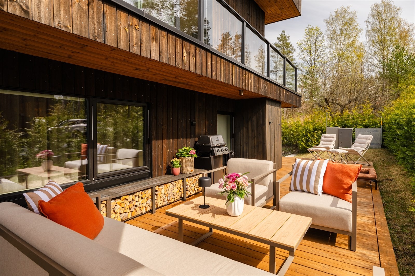 Stor terrasse på ca 31 kvm. Galleribilde
