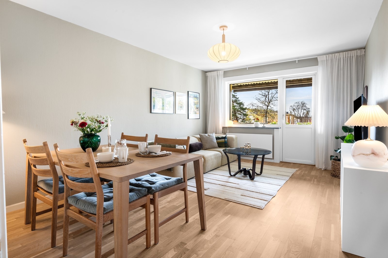 Her kan du invitere venner og familie til sosiale sammenkomster. Galleribilde