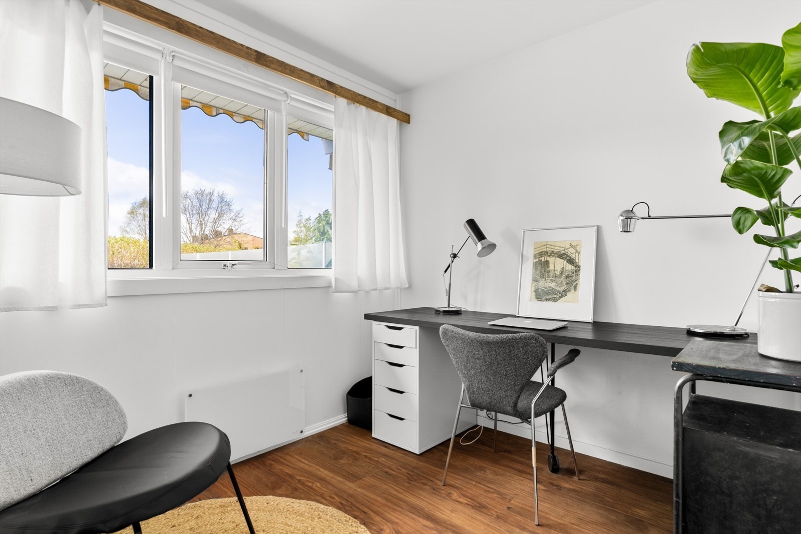 Soverommet er delt i to deler og er på hhv. 5,8m² og 8,7m². Galleribilde