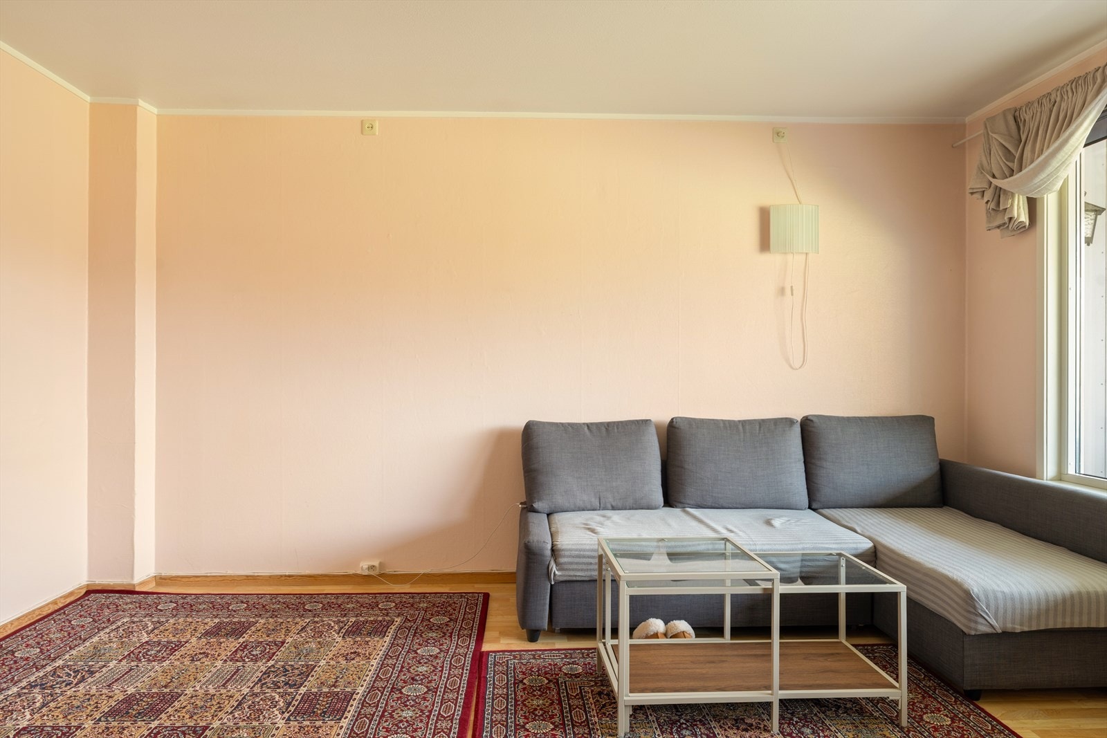 Her har du et fint utgangspunkt for å skape en trivelig oppholdsone etter egen stil. Galleribilde