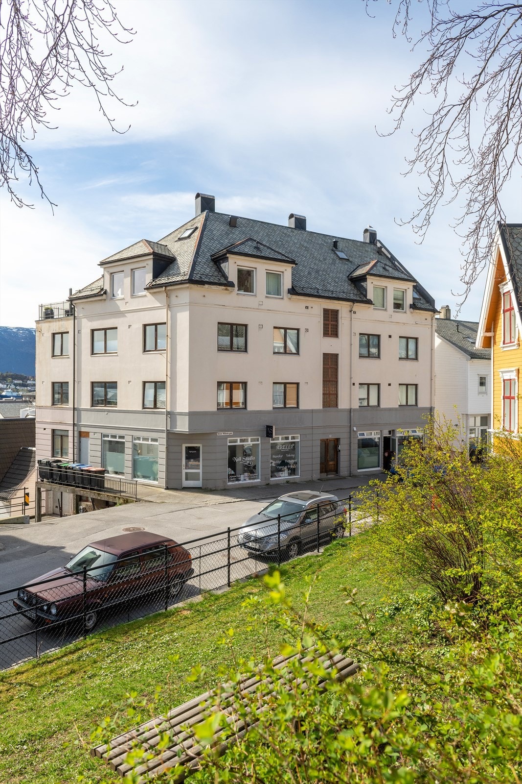 Fasade av eiendommen sett fra nord mot Keiser Wilhelms gate Galleribilde