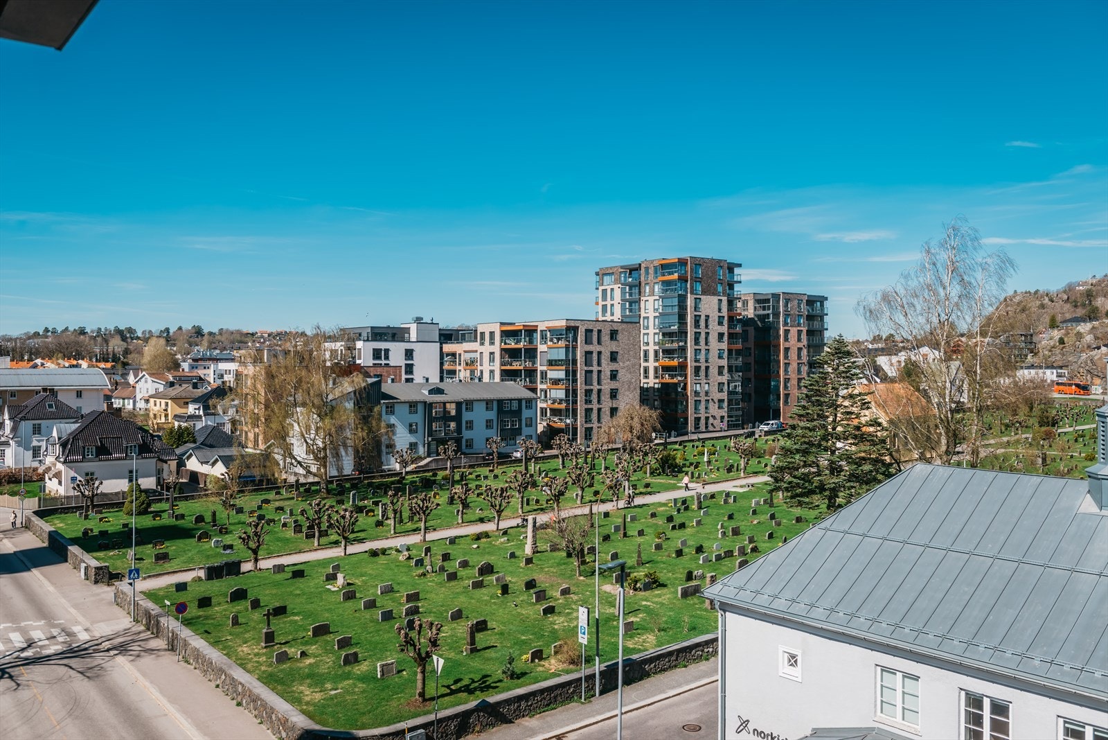 Et meget rolig nabolag og gode solforhold på ettermiddagen Galleribilde