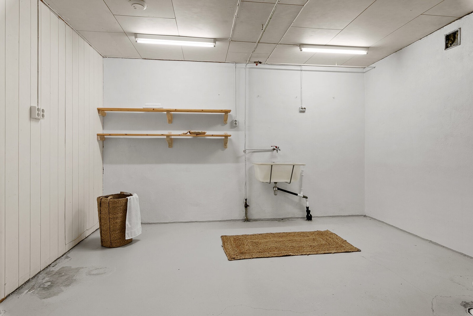Vaskerom. Galleribilde