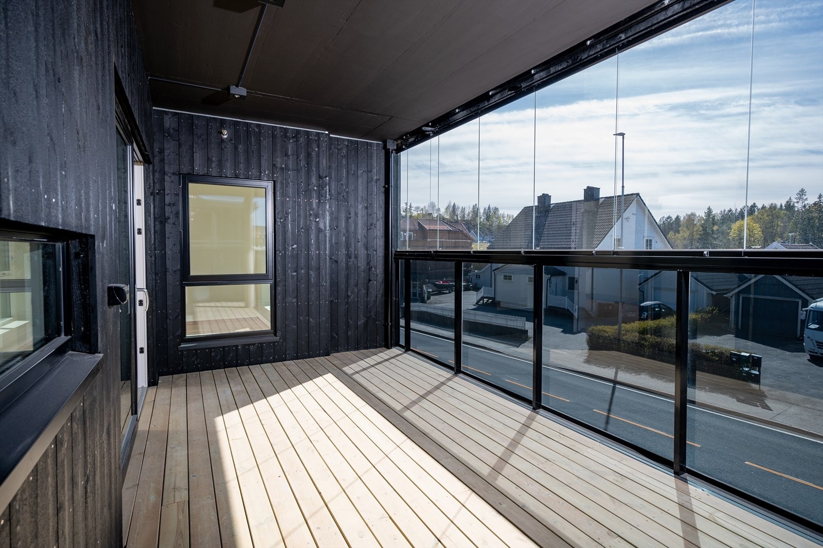 Innglasset balkong på ca. 16 m² Galleribilde