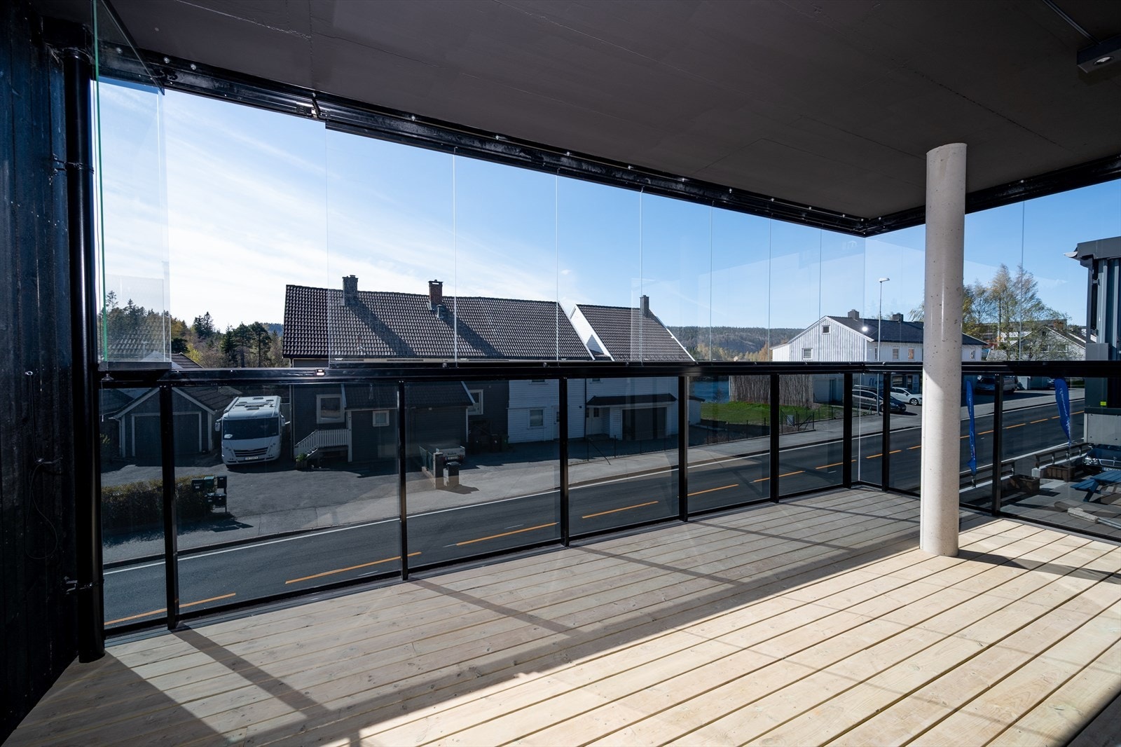 Vestvendt med gode solforhold Galleribilde
