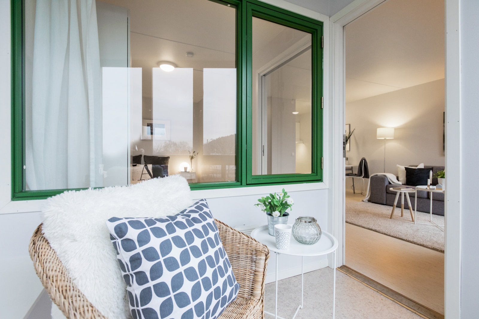 Trivelig glassveranda Galleribilde