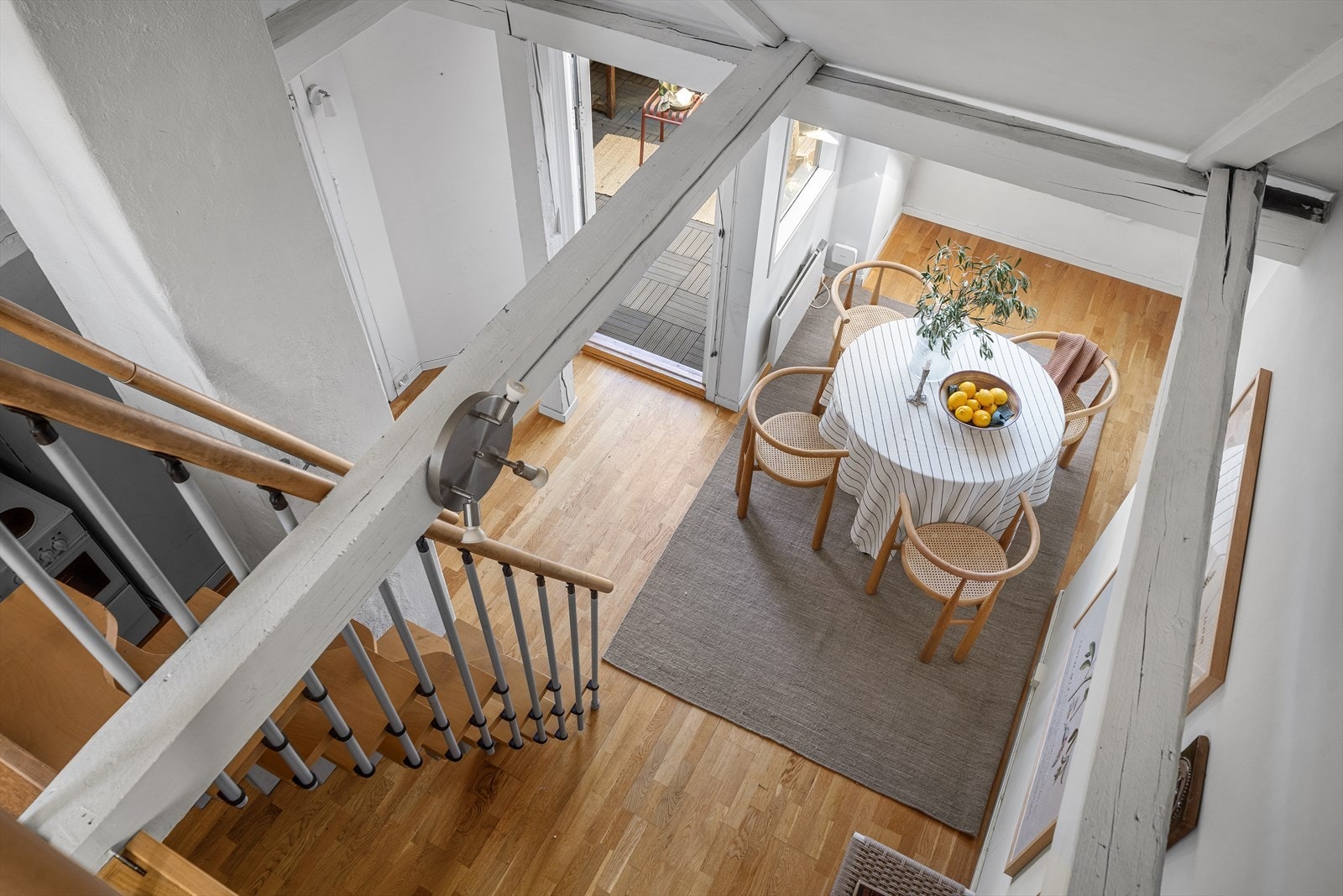 Stue sett fra hems. Galleribilde