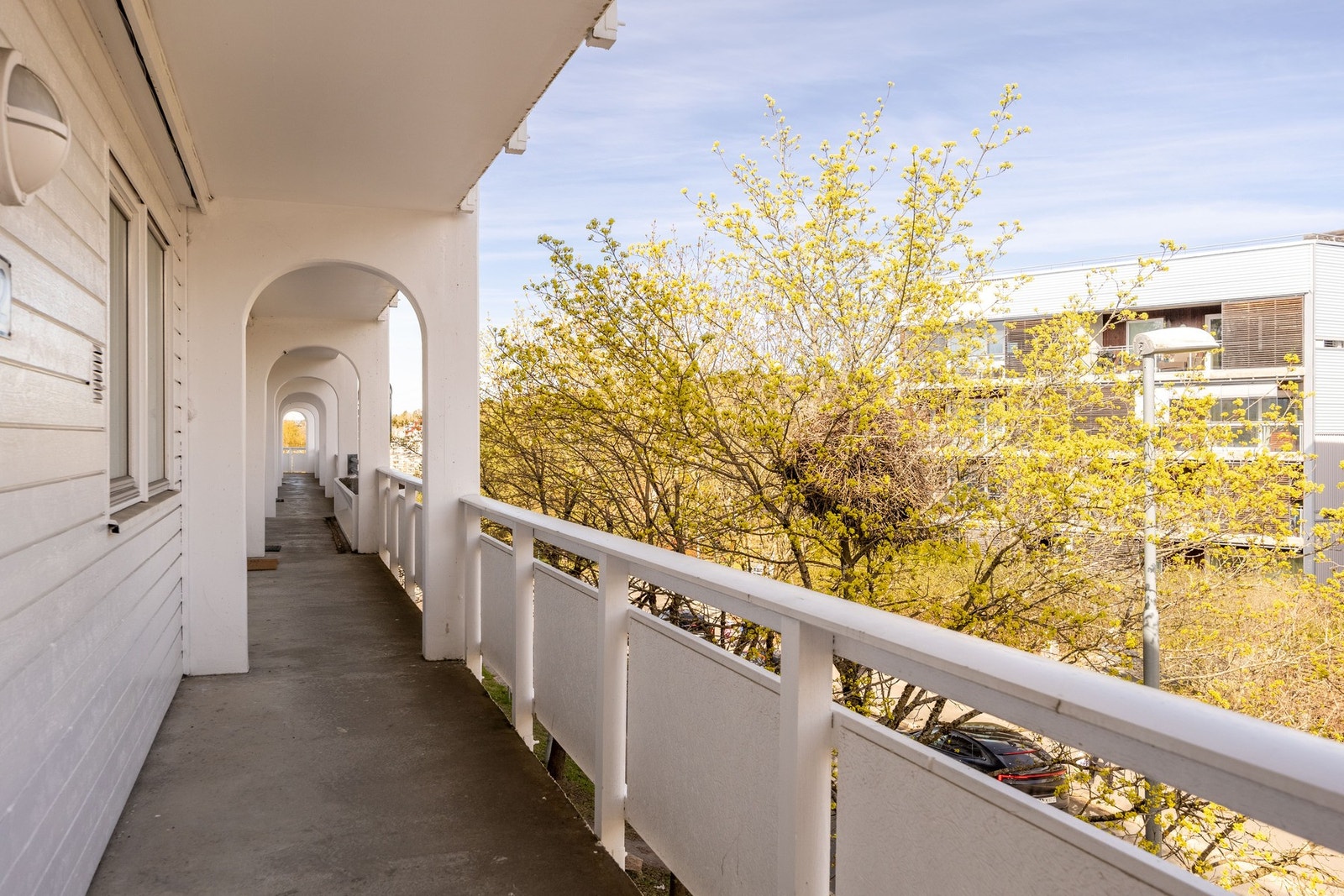 Egen garasjeplass med elbillader. Galleribilde