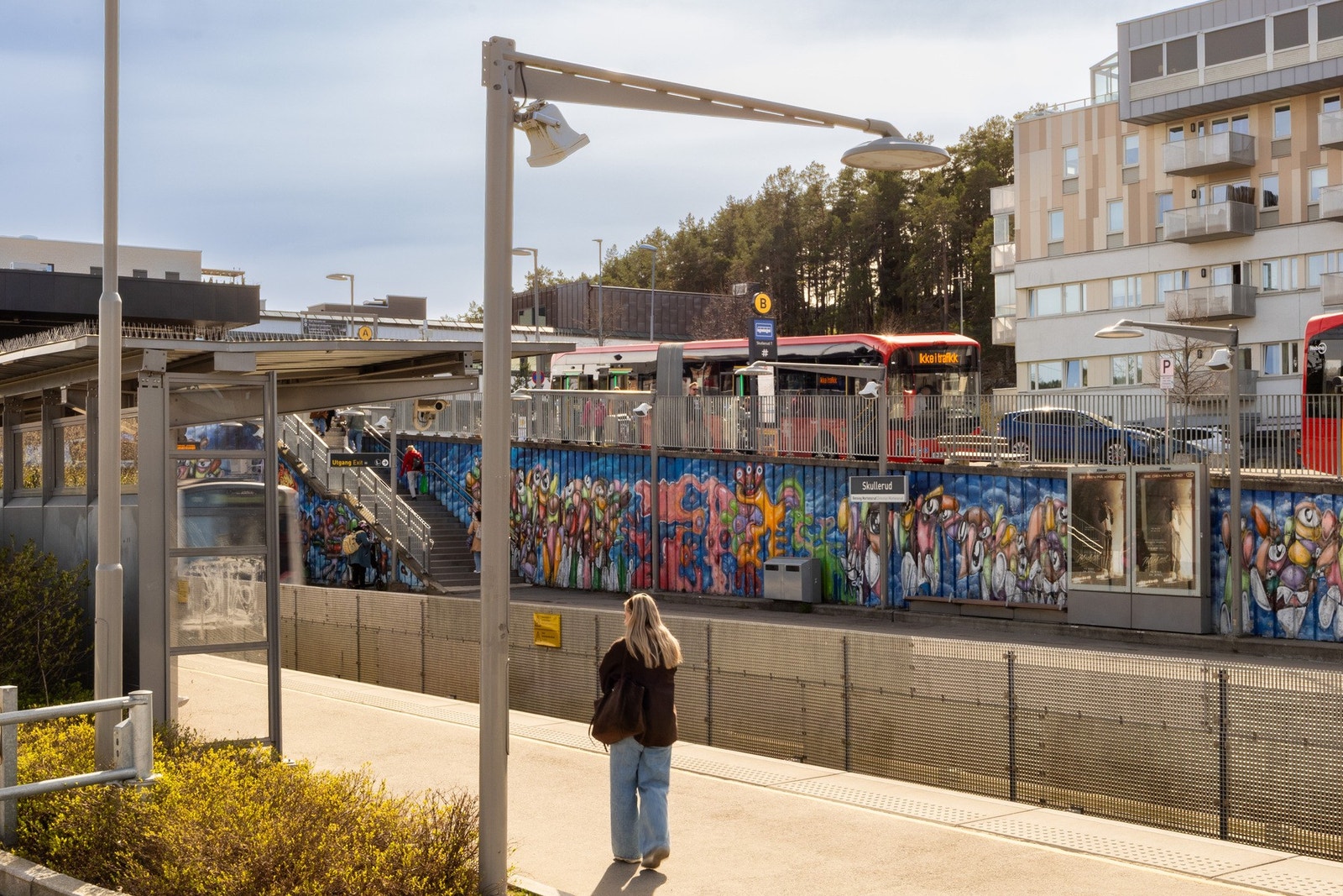Med bil tar det ca. 10-12 minutter til Oslo sentrum. Galleribilde