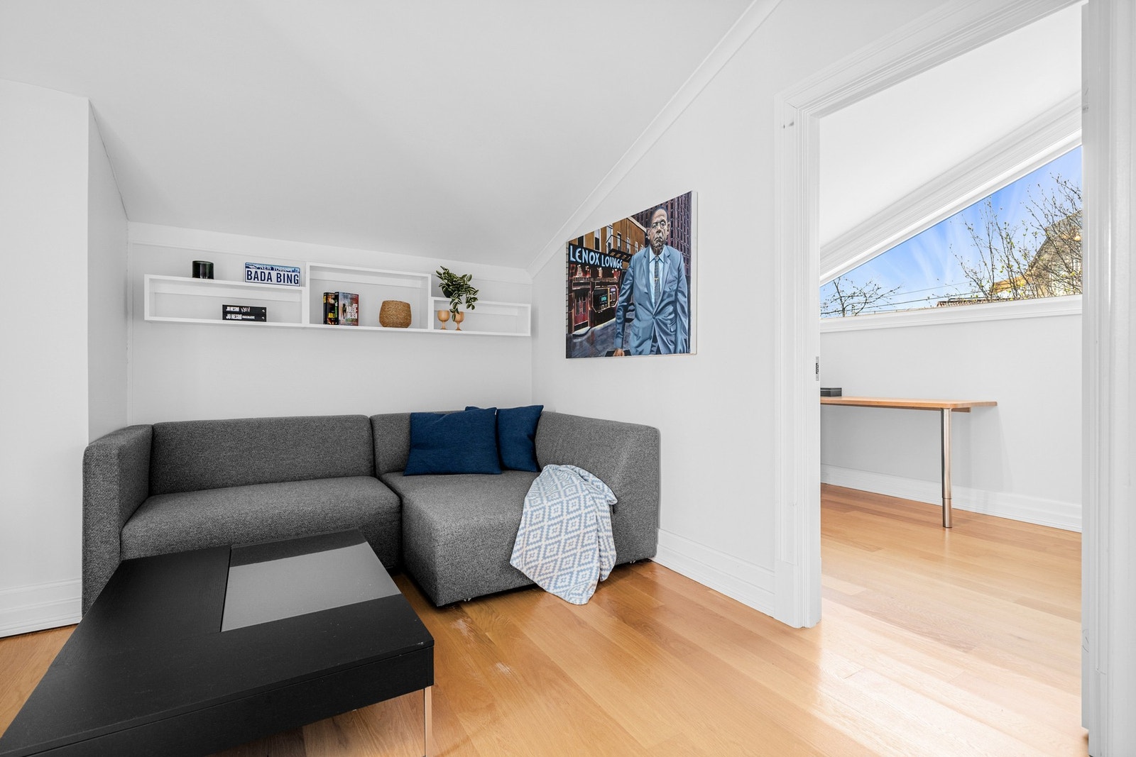 Fra loftstuen er det adkomst til det fjerde soverommet. Galleribilde
