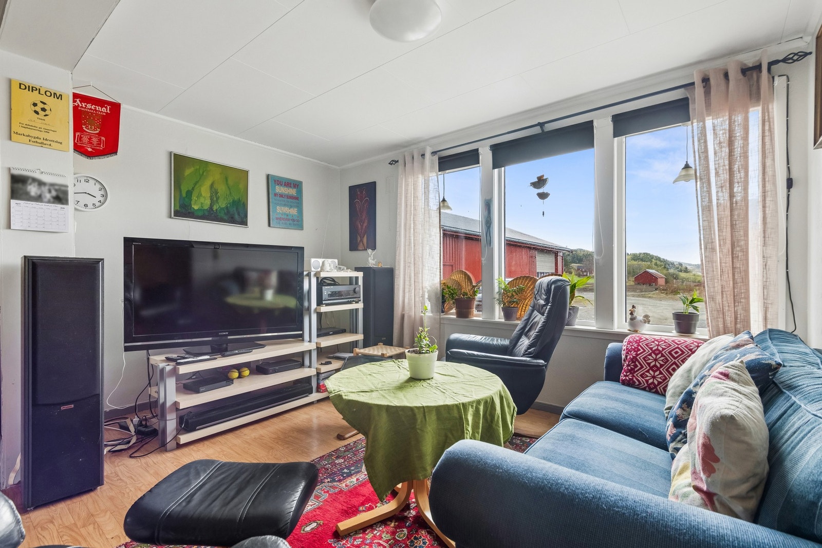 Stuekrok med plass til tv, sofa eller godstoler. Galleribilde