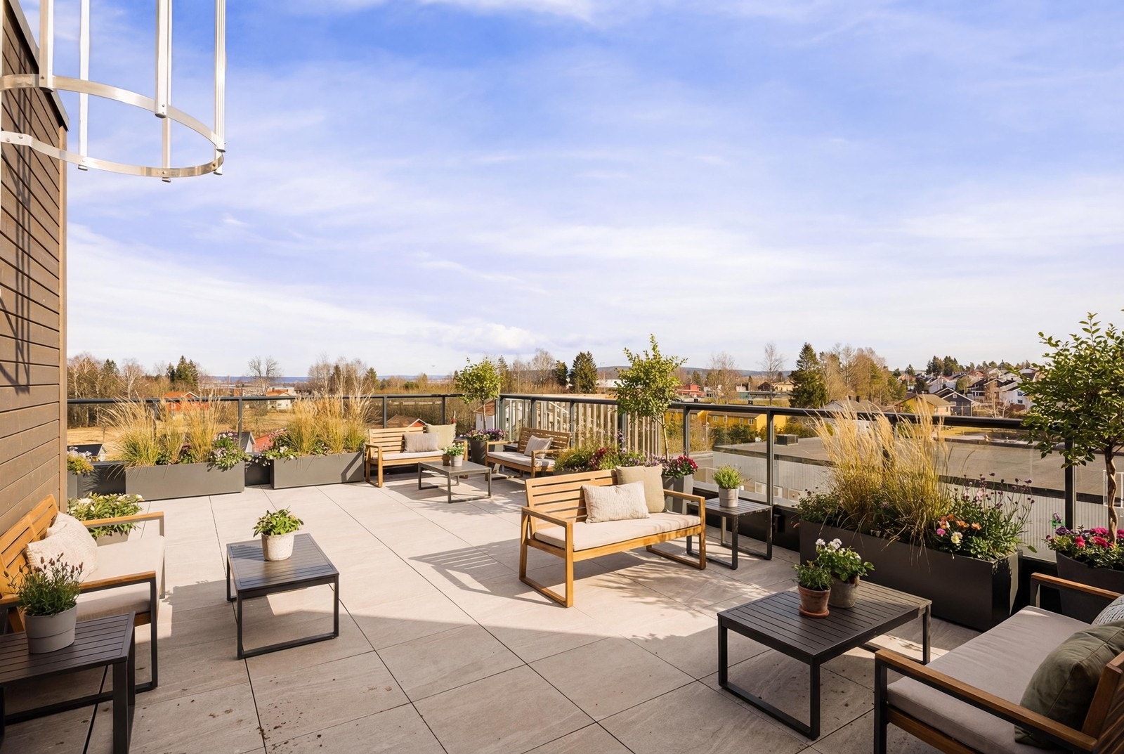 Her har vi møblert felles takterrasse med AI. Pr i dag er ikke takterasse møblert. Galleribilde