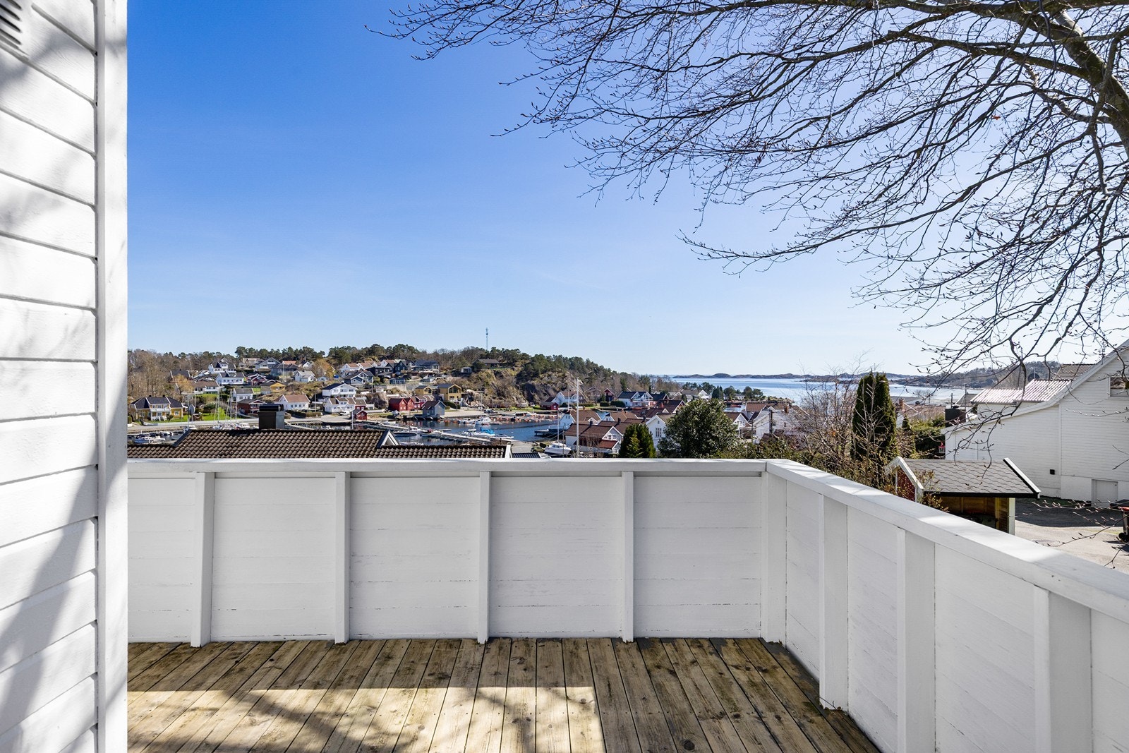 Utsikt fra terrasse Galleribilde