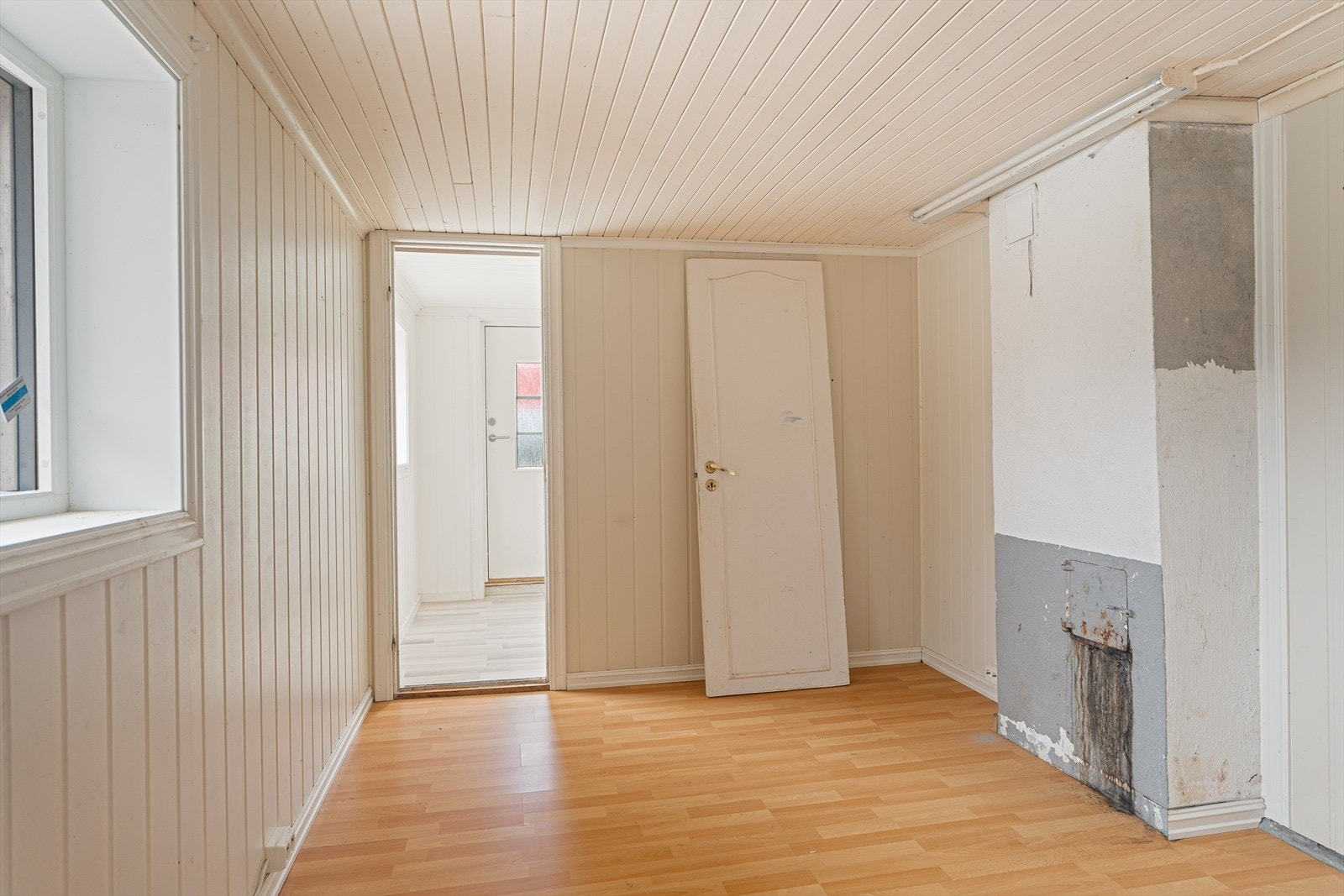 Underetasje. Galleribilde