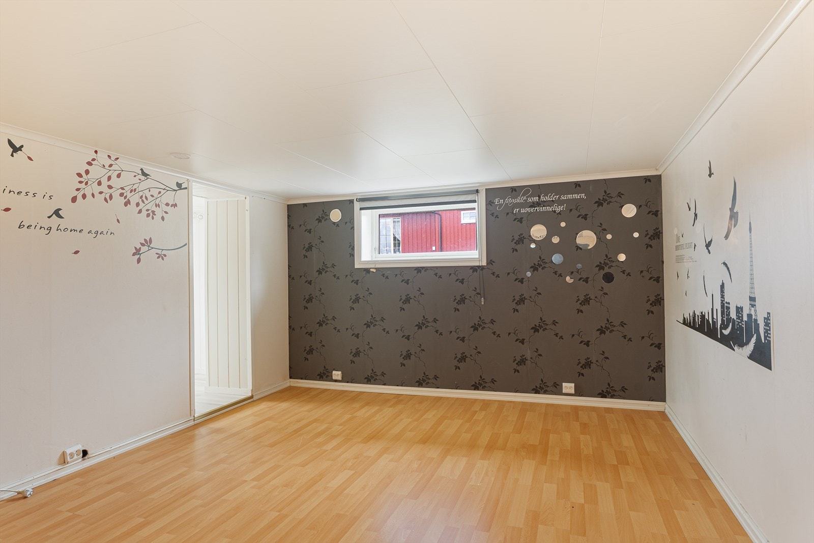 Underetasje. Galleribilde