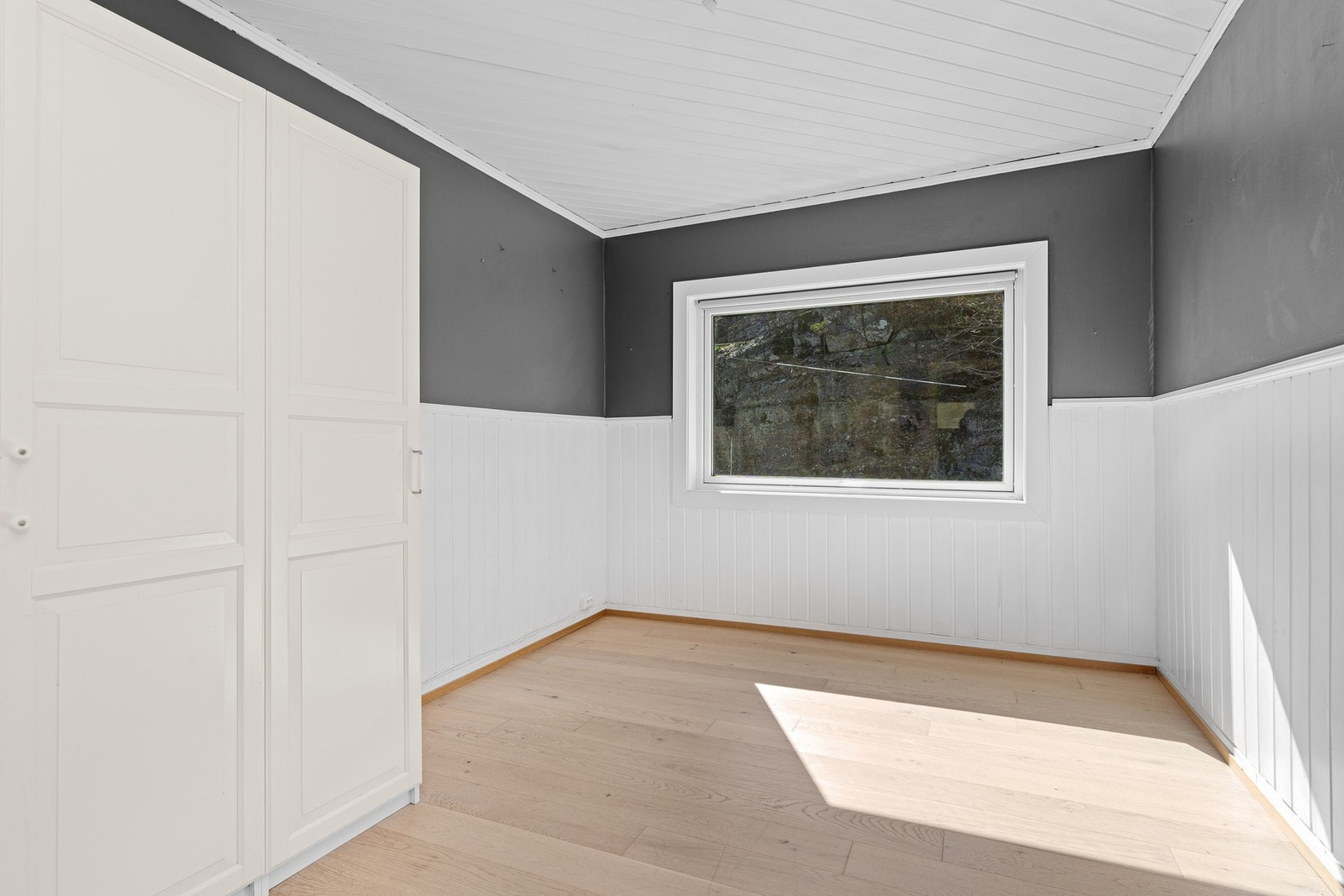 - Leiligheten har to gode soverom | Soverom 1 - Galleribilde