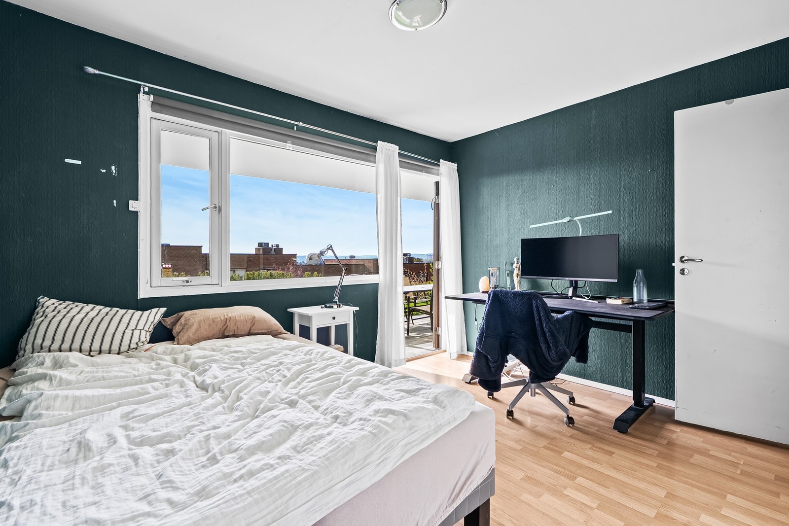 Boligen inneholder tre soverom, alle ligger samlet i denne etasjen. Galleribilde