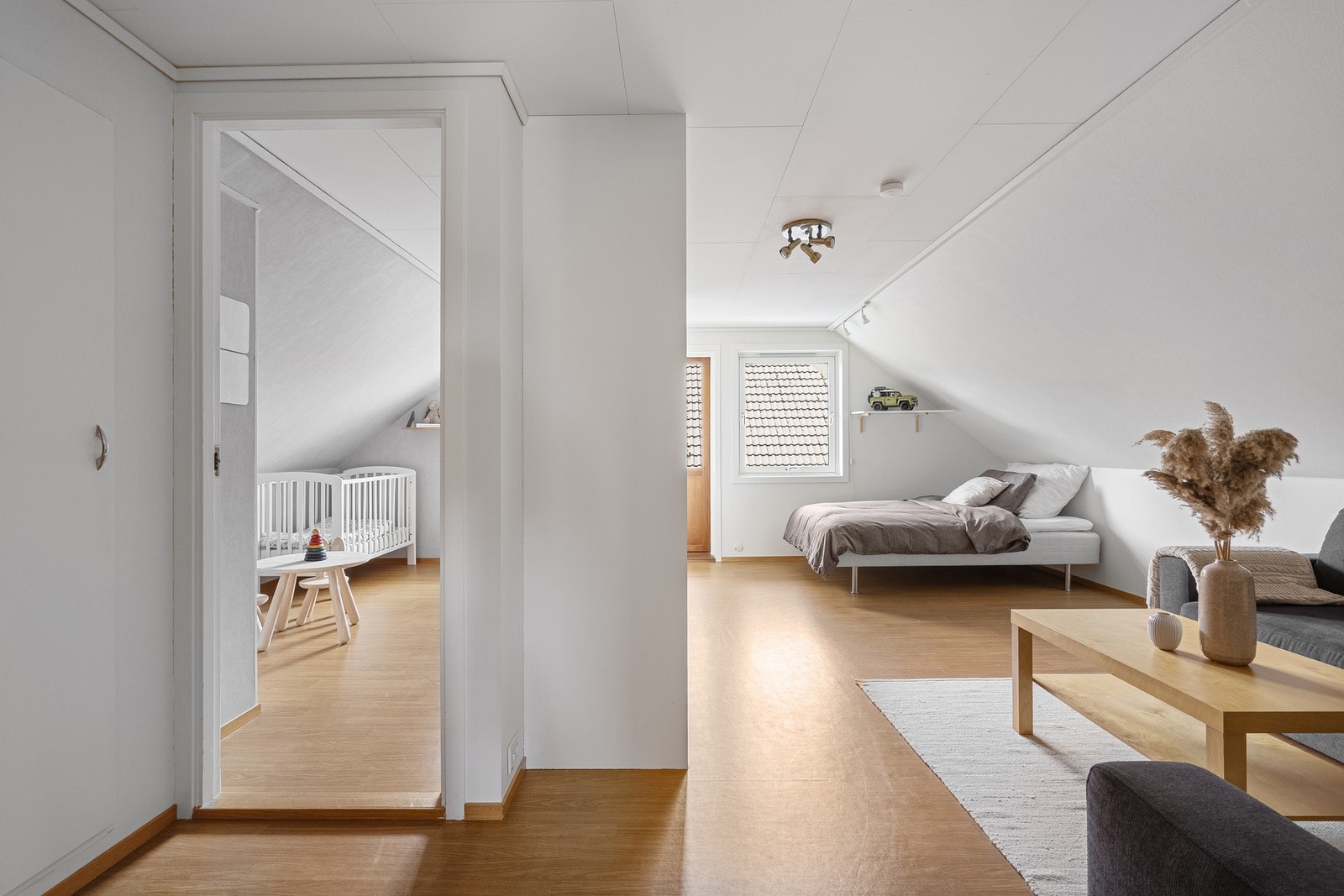 Boligens stue II - perfekt for barna! Galleribilde
